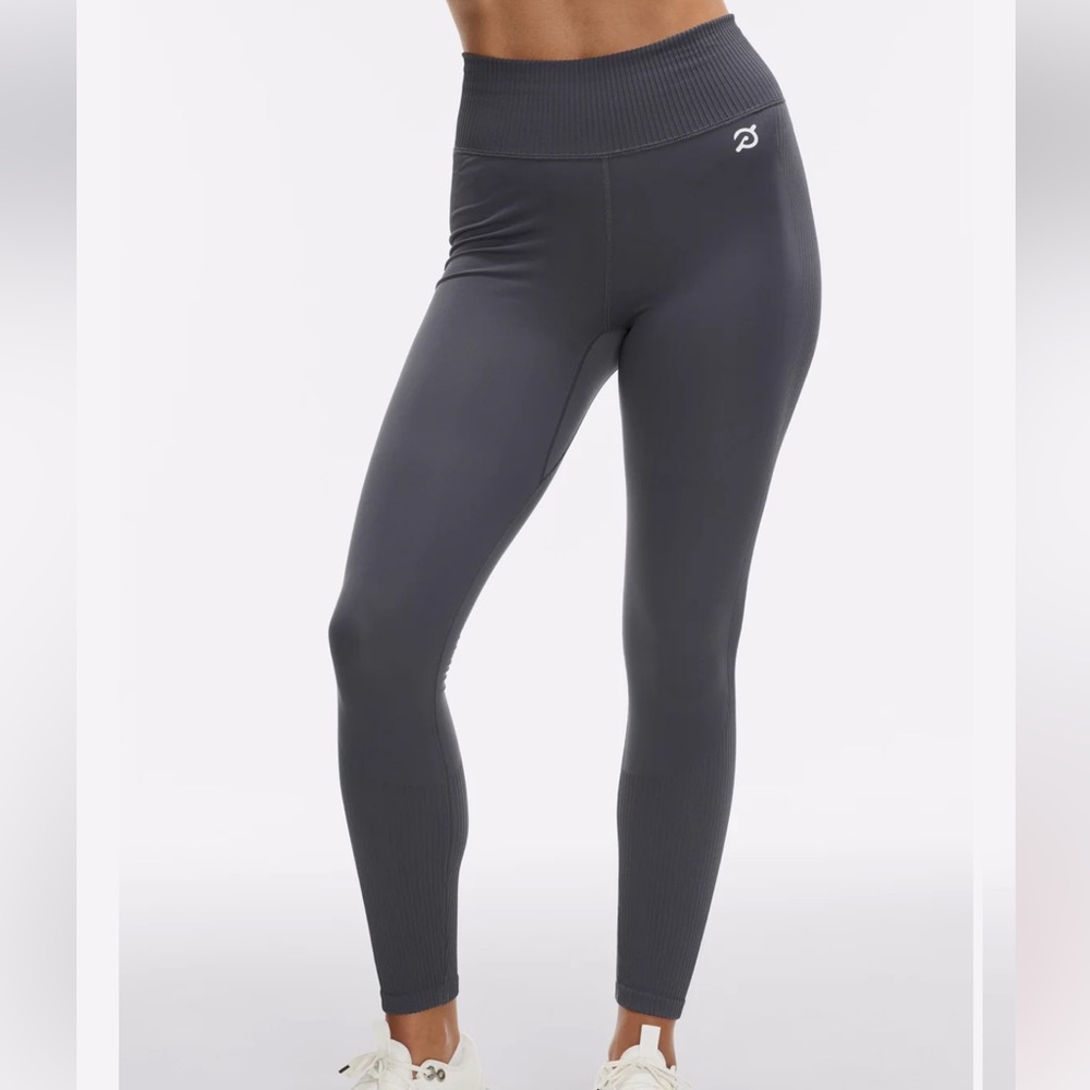 Peloton Gray High-Waisted Leggings for Versatile Workouts
